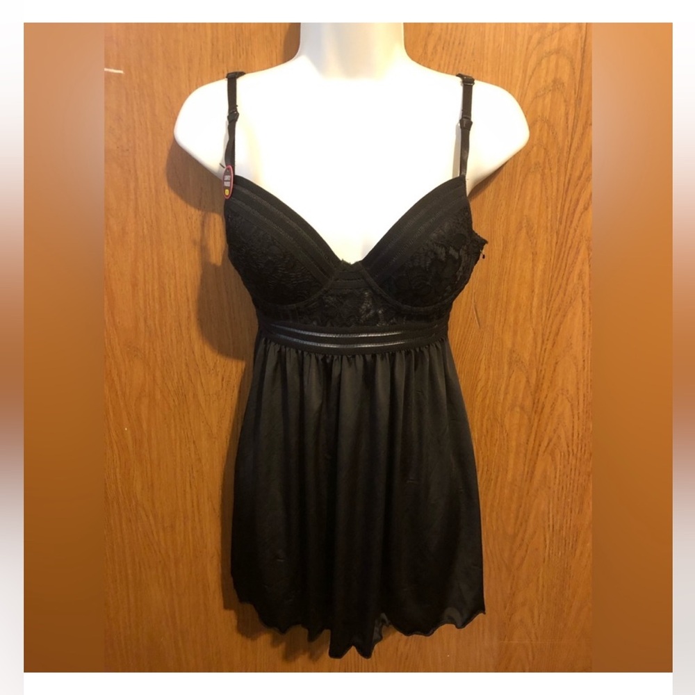 Rene Rofe Black Lingerie NWT~Retails $42